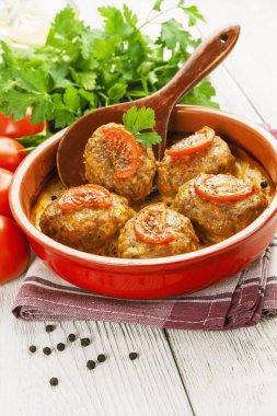 Lahana ile et pirzola 