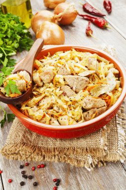 etli haşlanmış lahana 