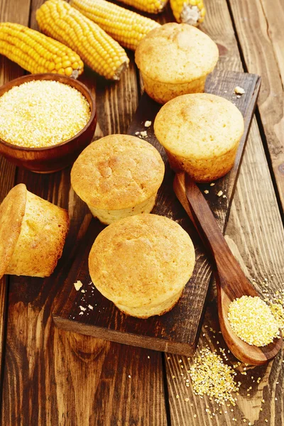 Muffins med majsmjöl — Stockfoto