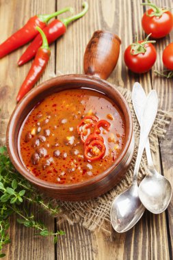 Kırmızı fasulye çorbası