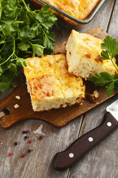 Pie with cabbage and eggs — Stock Photo, Image