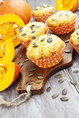 ev yapımı kabak kekler 