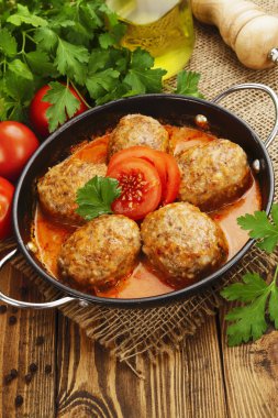 Lahana ile et pirzola 