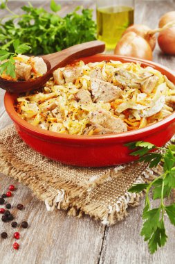 etli haşlanmış lahana