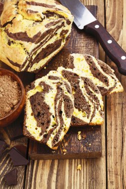 Ev yapımı çikolatalı kek Zebra