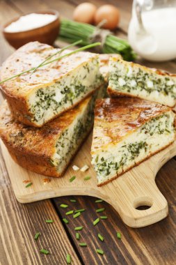 Pasta taze soğan ile 