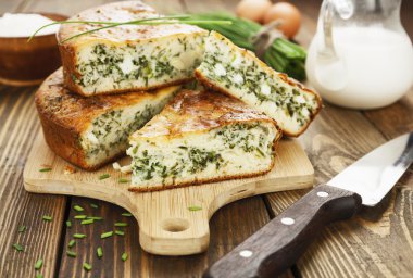 Pasta taze soğan ile 