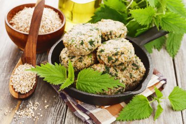 Nettles ile Beşamel sos