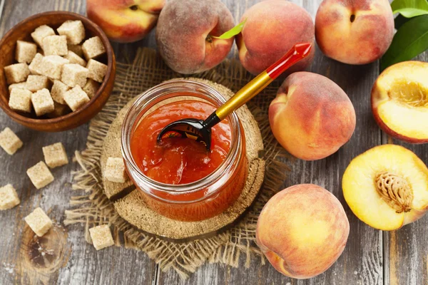 Taze şeftali reçeli 