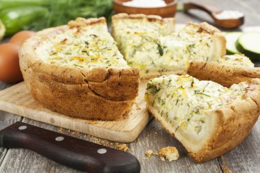 pasta kabak ve otlar ile