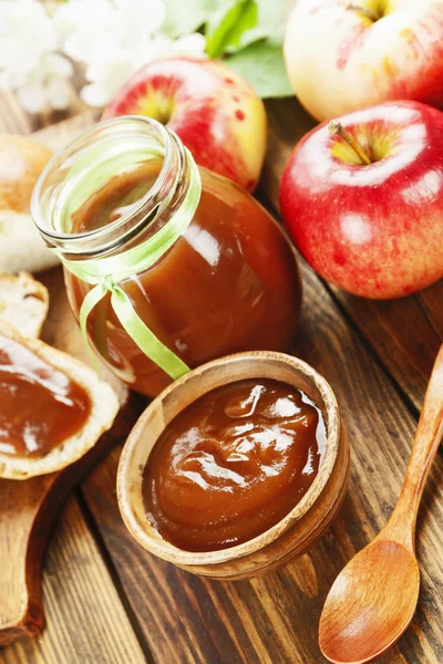 Fresh apple jam — Stock Photo, Image