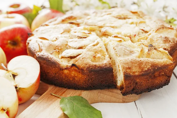 Tarta de manzana casera —  Fotos de Stock