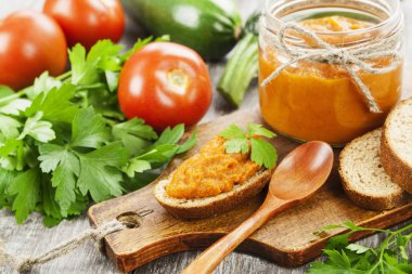 Ev yapımı kabak püresi