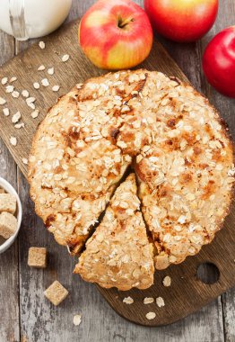 Masada elmalı diyet yulaf keki.