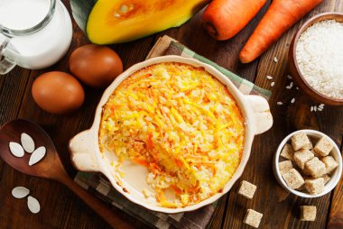 Masada havuçlu ve pirinçli kabak güveci.