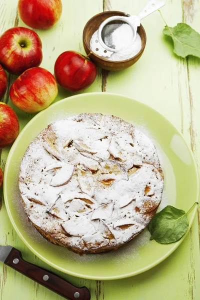 Tarta de manzana. charlotte —  Fotos de Stock