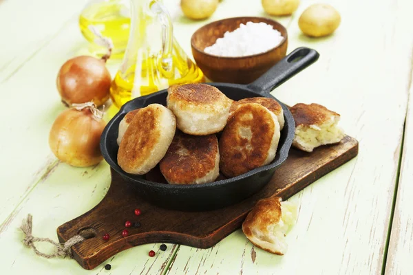 Patties with potatoes — Stock Photo, Image