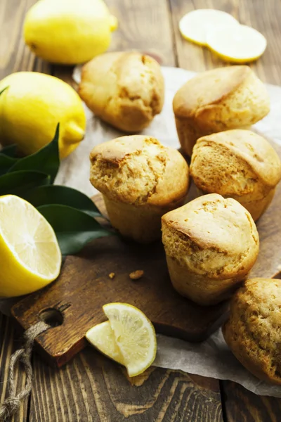 Hemgjord citron muffins — Stockfoto