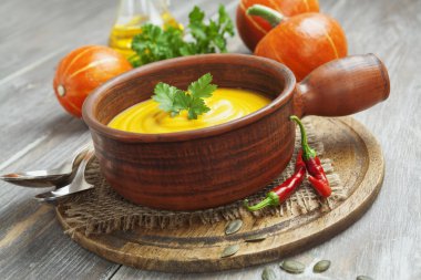 Balkabağı çorbası.