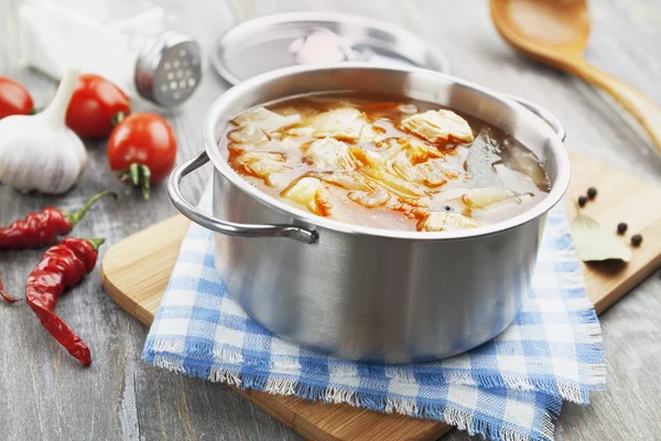 Sopa de repolho com carne — Fotografia de Stock