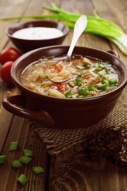 Lahana ve et ile çorbası