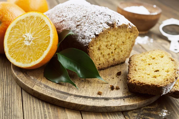 Homemade orange cake — Stock Photo, Image