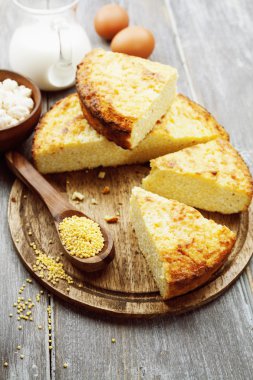 Darı ve lor ile güveç