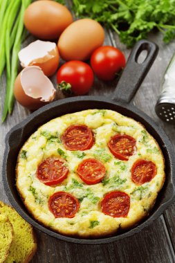 sebze ve peynir omlet. frittata 
