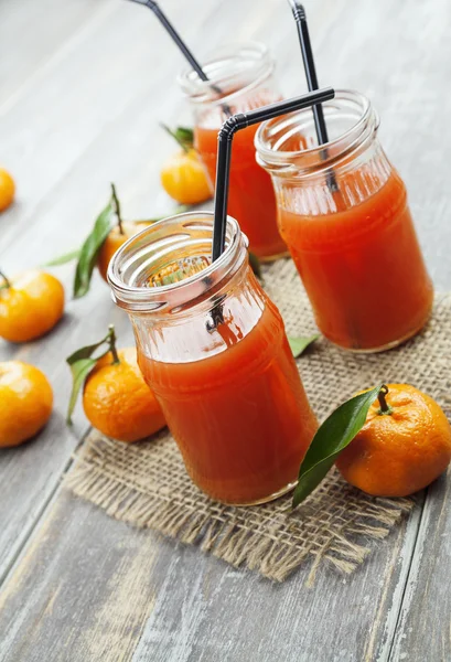 Sumos e tangerinas — Fotografia de Stock