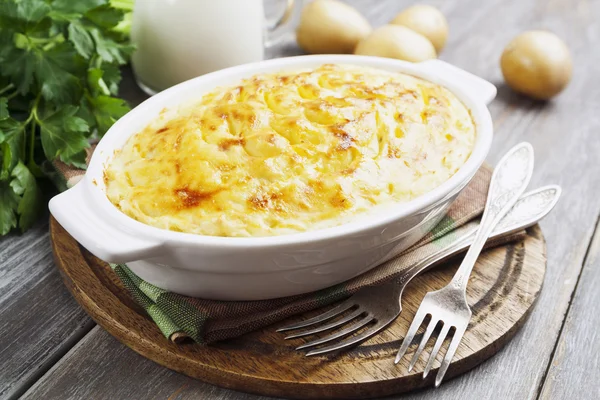 Potato casserole with meat — Stock Photo, Image