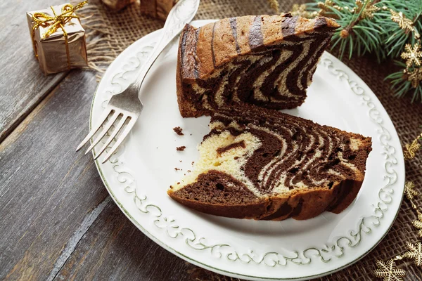 Pastel con cacao en polvo — Foto de Stock