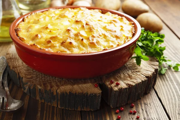 Potato casserole with meat — Stock Photo, Image