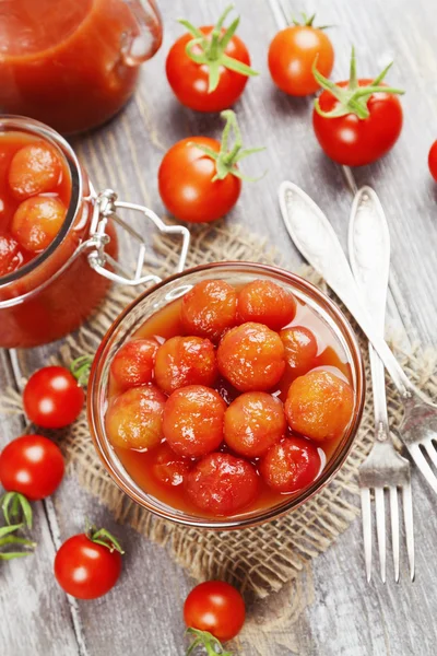 Canned tomatoes in tomato juice — Stock Photo, Image