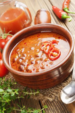 Kırmızı fasulye çorbası