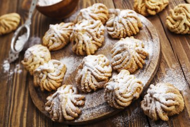 Pudra şekerli kurabiye