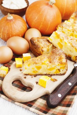 Pasta kabak ve peyniri ile 