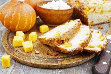 Pasta kabak ve peyniri ile 