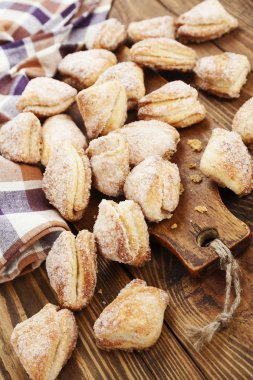 Lor ile ev yapımı kurabiye