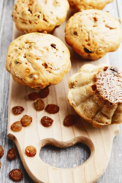 Homemade muffins with raisins — Stock Photo, Image