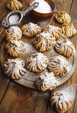 Pudra şekerli kurabiye