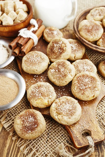 Biscuits maison à l'avoine à la cannelle — Photo