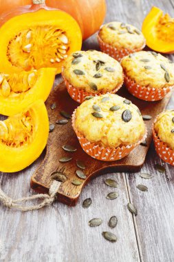 ev yapımı kabak kekler 