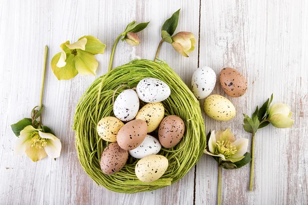 Easter Egg decoration over wood top view — Stock Photo, Image