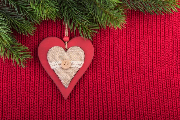 Boże Narodzenie elementy rustykalne na tle czerwonej wełny — Zdjęcie stockowe