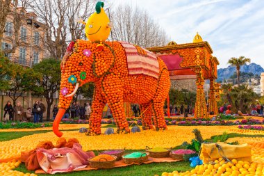 Limon Festivali (Fete du ağaç kavunu), Menton, Fransa.