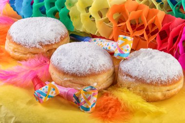 Berliner halka veya Krapfen Festival dekorasyon