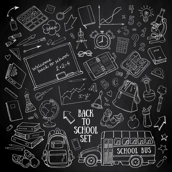 Ensemble sketchy de retour à l'école avec fournitures, bus scolaire, sac à dos, tableau noir, globe sur tableau noir — Image vectorielle