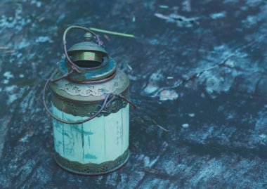 Antika Opium Su Kabı.