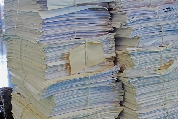 오래 된 종이 문서의 힙 — 스톡 사진