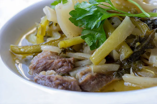 Bahçeden Türk usulü evketi - Kenger (Knicus benedictus) yemeği